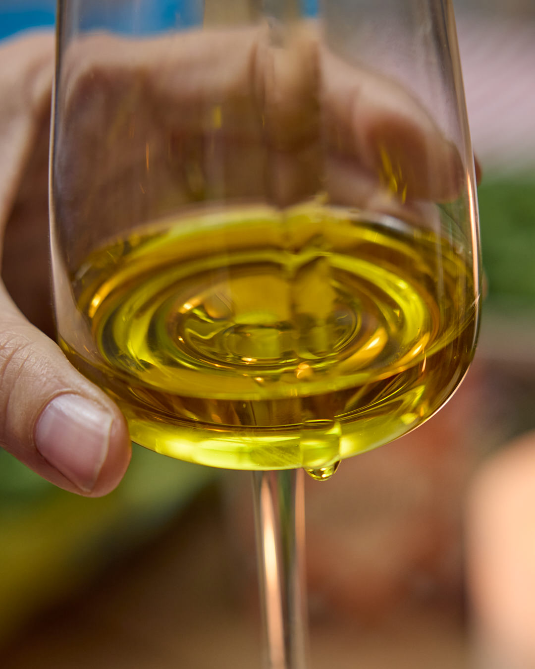 Olio extravergine di oliva: quanto consumarne al giorno